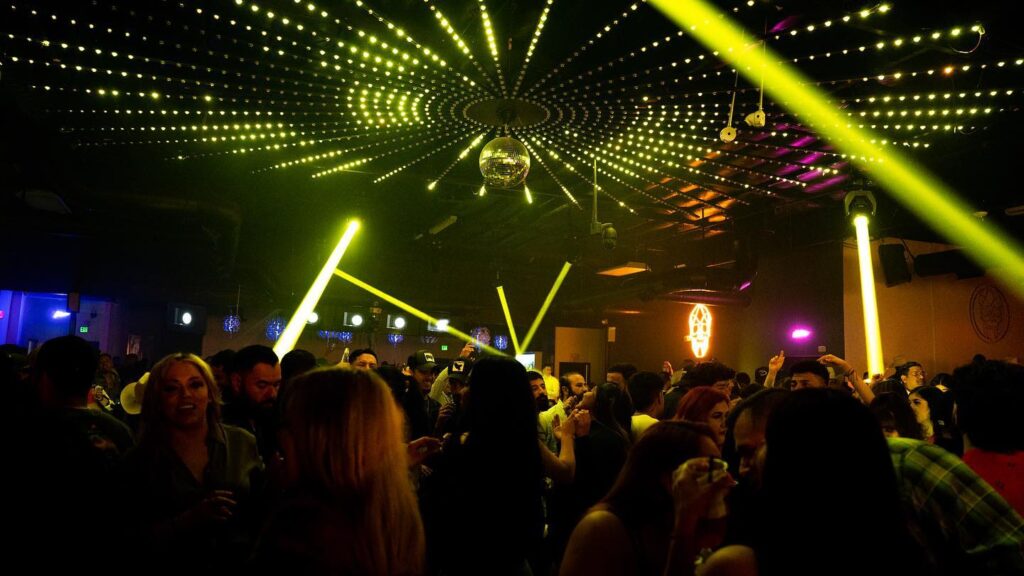 clubs near me